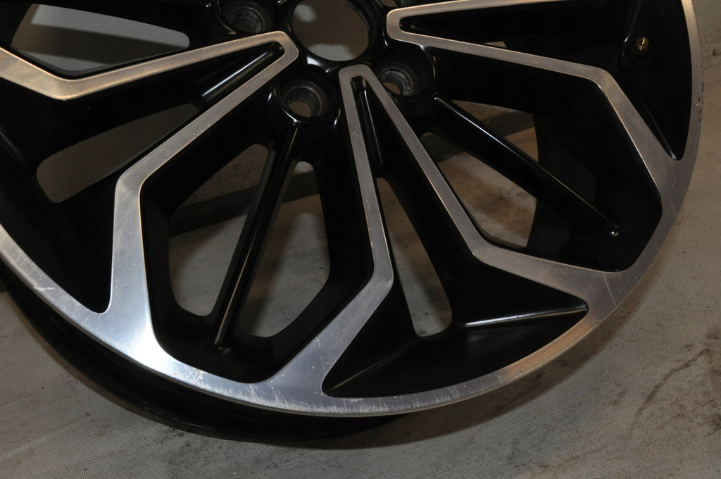 1x Alufelge 18 Zoll 8.0" 5x108 55ET X7C-1007-H1A Ford Focus Rim Wheel