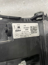 Laden Sie das Bild in den Galerie-Viewer, Frontscheinwerfer Seat Ibiza 6F1941007F LED Links Scheinwerfer Headlight