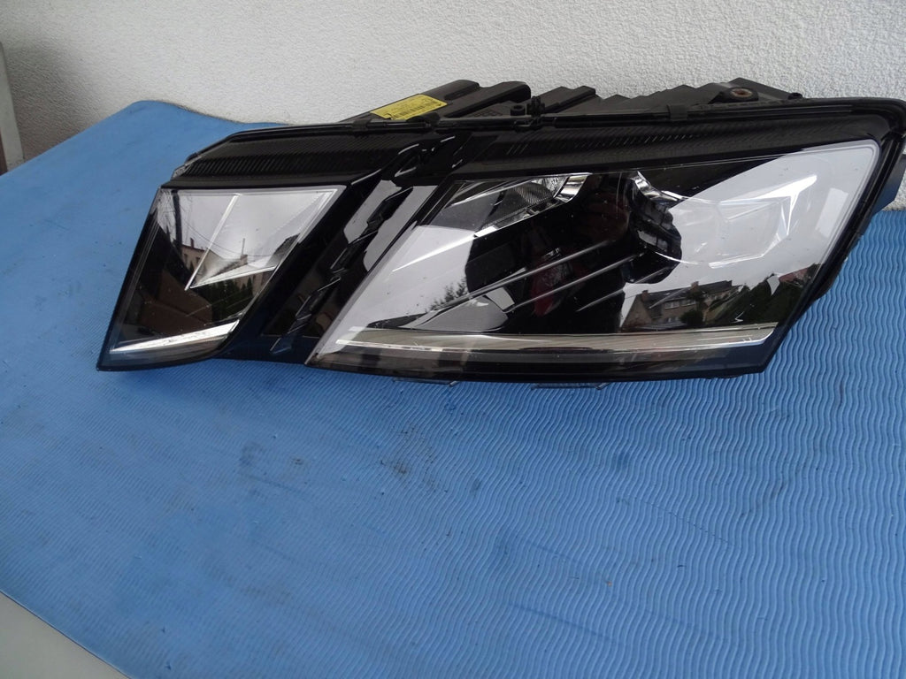 Frontscheinwerfer Skoda Octavia III 5E1941015F LED Links Scheinwerfer Headlight SCH4978275728od