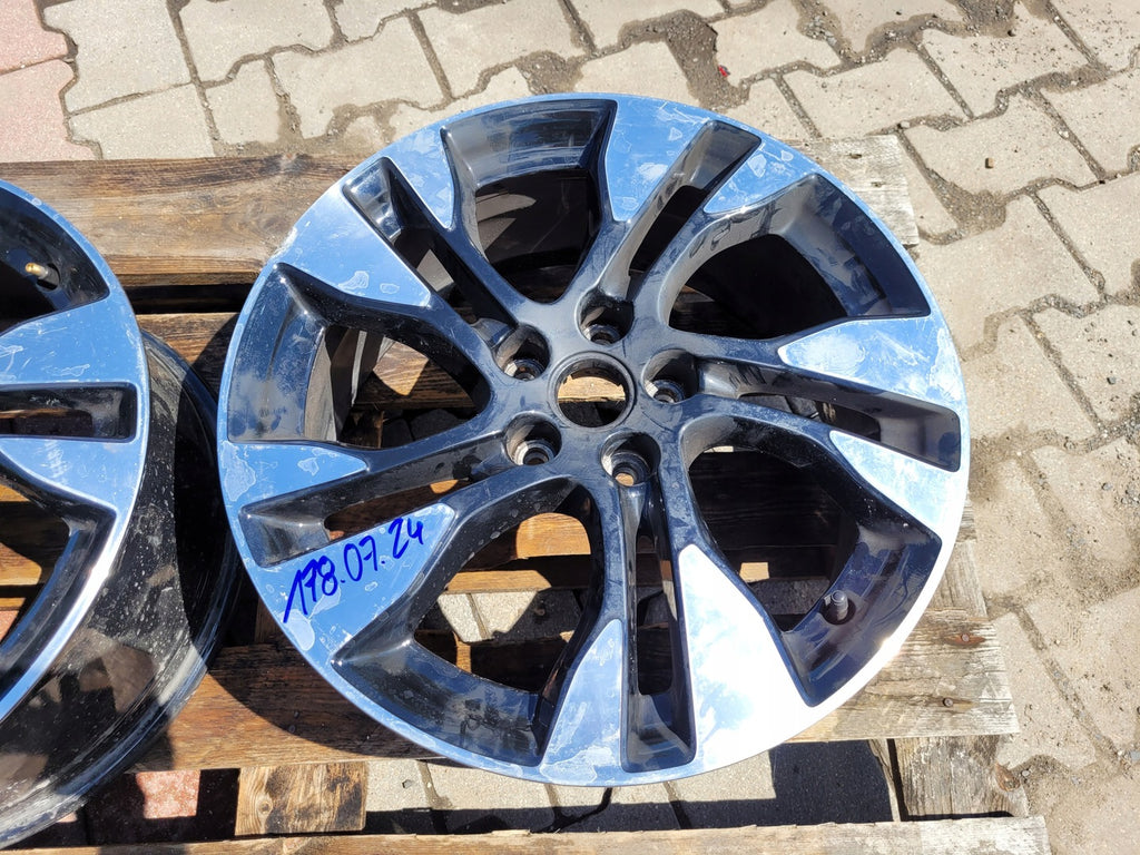2x Alufelge 18 Zoll 7.5" 5x108 49ET Glanz Schwarz YP00063880 Opel Grandland X