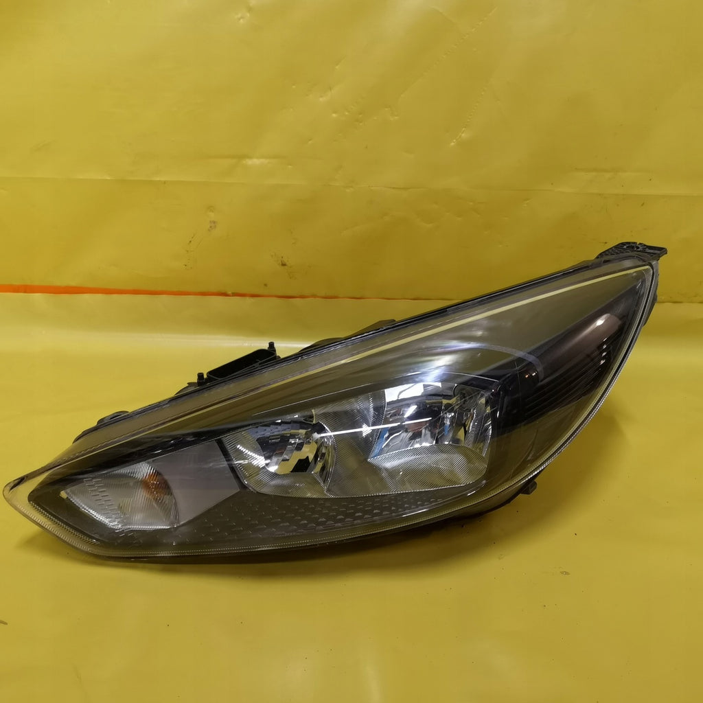 Frontscheinwerfer Ford Focus F1EB-13W030-SD Links Scheinwerfer Headlight