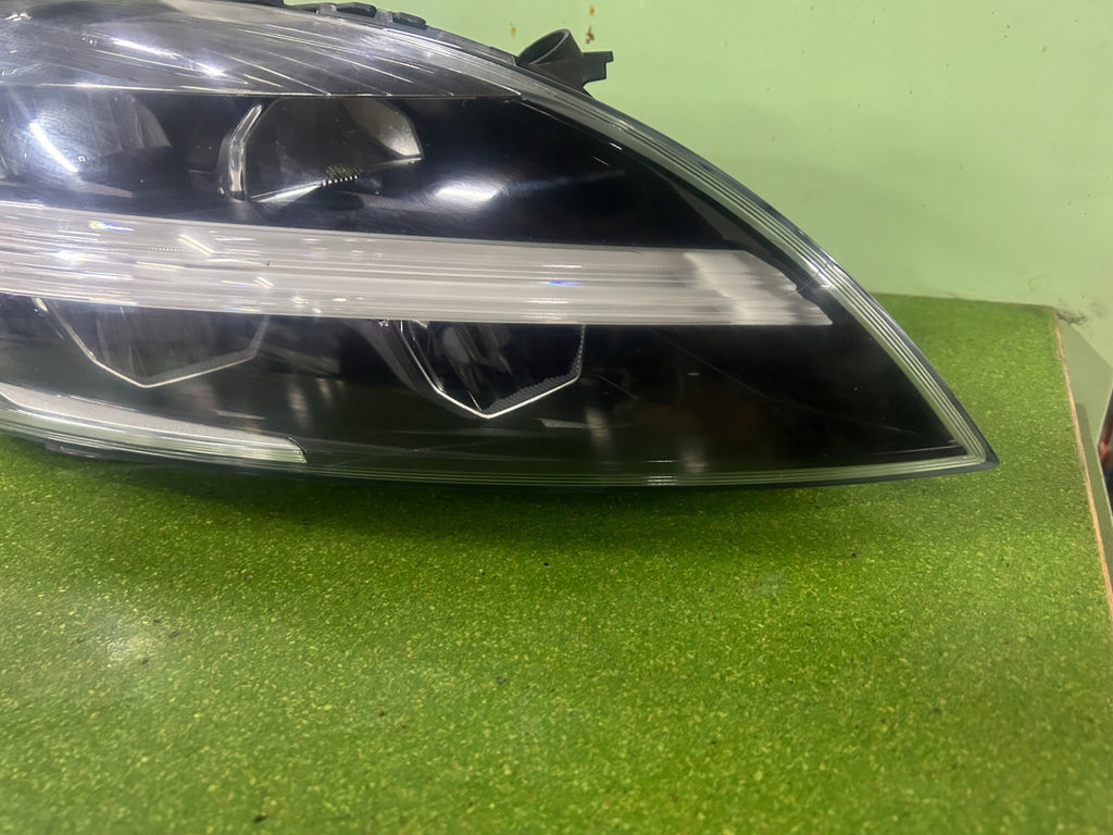 Frontscheinwerfer Volvo V40 32228480 Rechts Scheinwerfer Headlight SCH7809425911ya