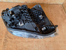 Laden Sie das Bild in den Galerie-Viewer, Frontscheinwerfer BMW 1 F21 F20 7229677-10 Xenon Links Scheinwerfer Headlight SCH9907806558tp