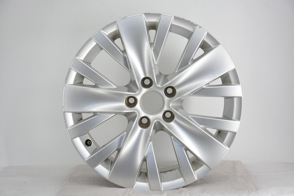 1x Alufelge 17 Zoll 7.0" 5x112 43ET Glanz Silber 5N0601025AC VW Tiguan Rim Wheel