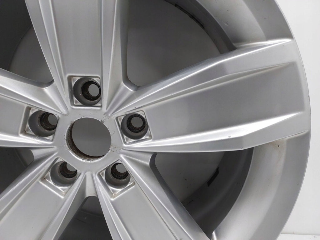 1x Alufelge 17 Zoll 3G0601025E VW Passat B8 Rim Wheel FEL1338538186il