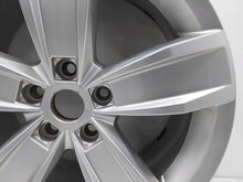 Laden Sie das Bild in den Galerie-Viewer, 1x Alufelge 17 Zoll 3G0601025E VW Passat B8 Rim Wheel FEL1338538186il