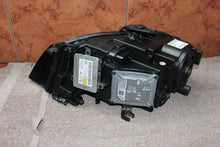 Load image into Gallery viewer, Frontscheinwerfer Audi A4 B8 8K0941004 Ein Stück (Rechts oder Links) Headlight