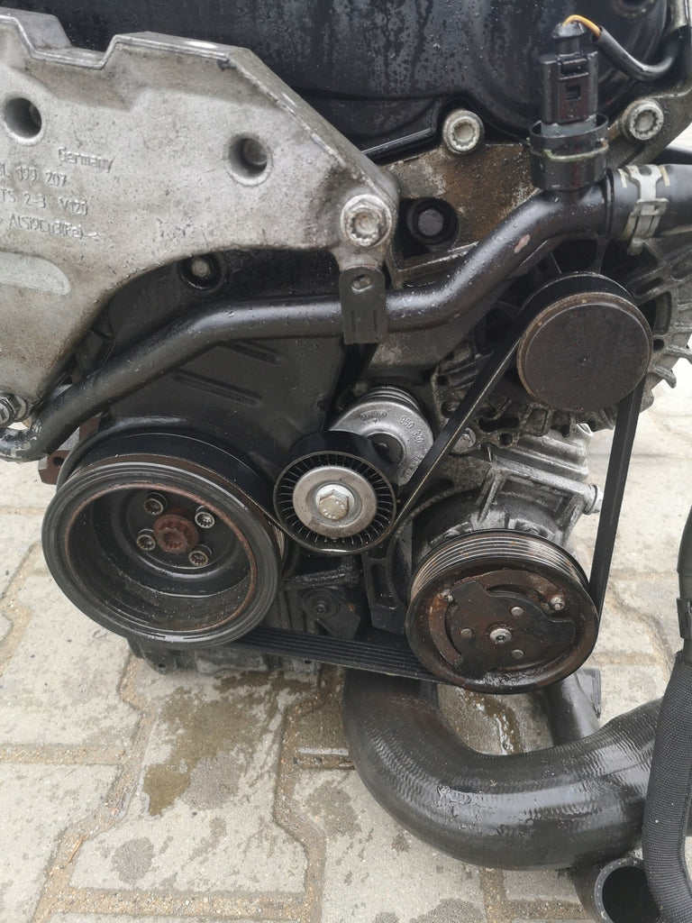 Motor Audi Skoda VW 2.0 TDI CBD 160TYSKM 257TKm Diesel Engine Komplett