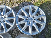 Load image into Gallery viewer, 4x Alufelge 16 Zoll 6.5" 5x112 48ET Glanz Silber KBA48662 VW Rim Wheel FEL9284537797wr