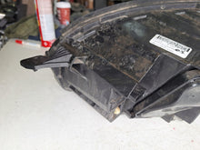 Laden Sie das Bild in den Galerie-Viewer, Frontscheinwerfer Peugeot Expert 9808235780-00 Xenon Rechts Headlight SCH6560616064tu