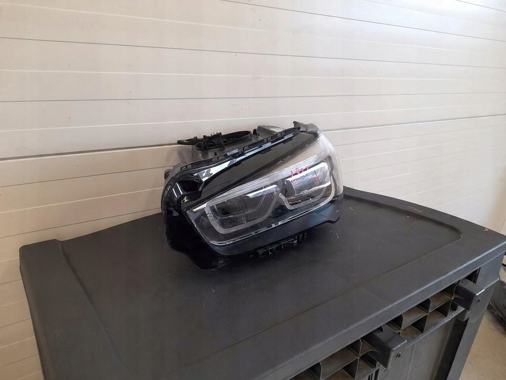Frontscheinwerfer BMW X1 F48 9477825-05 Vorderseite Scheinwerfer Headlight SCH4480834807zn