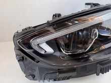 Laden Sie das Bild in den Galerie-Viewer, Frontscheinwerfer Mercedes-Benz W206 A2069068104 Links Scheinwerfer Headlight SCH7539382493zz