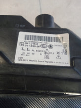 Load image into Gallery viewer, Frontscheinwerfer Skoda Superb III 3V1941016B Xenon Rechts Headlight