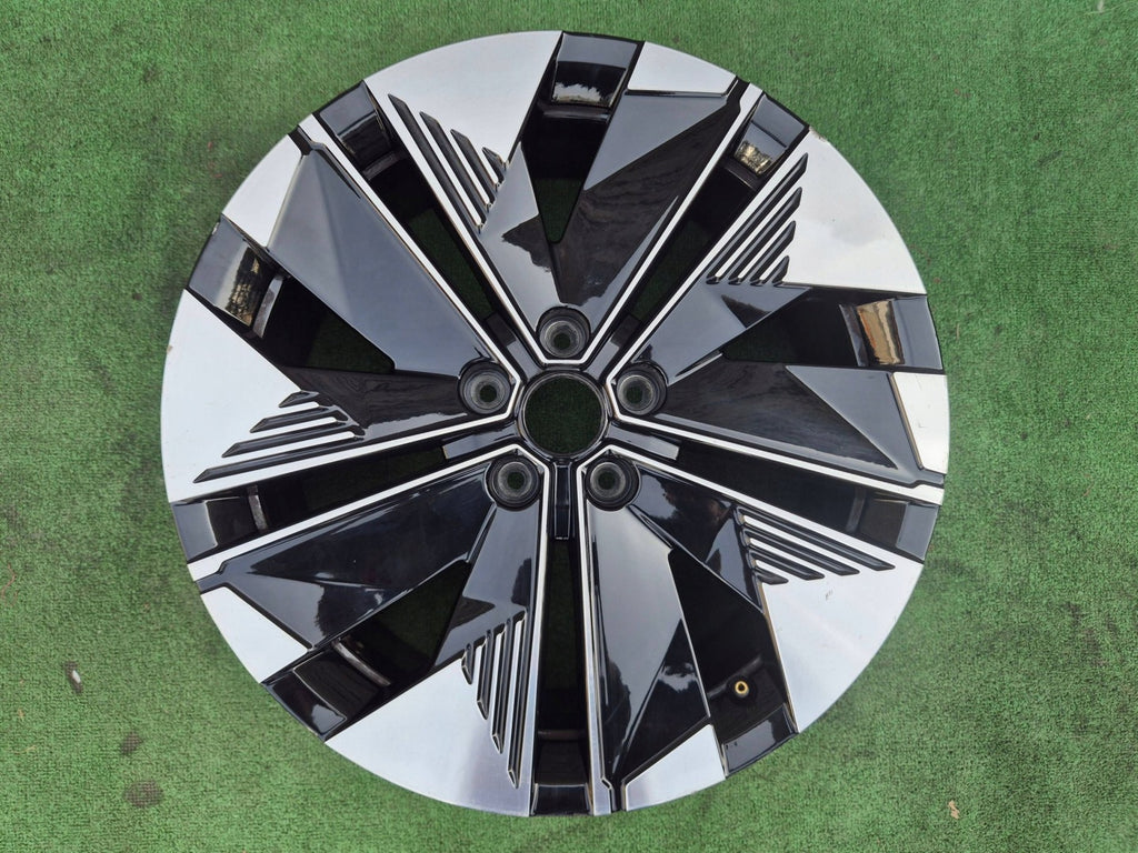 1x Alufelge 19 Zoll 5x114.3 403002266R Renault Koleos II Megane E-Tech Scenic FEL1478882177ew