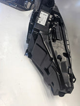 Laden Sie das Bild in den Galerie-Viewer, Frontscheinwerfer Tesla Model 3 1514953-00-E LED Rechts Scheinwerfer Headlight
