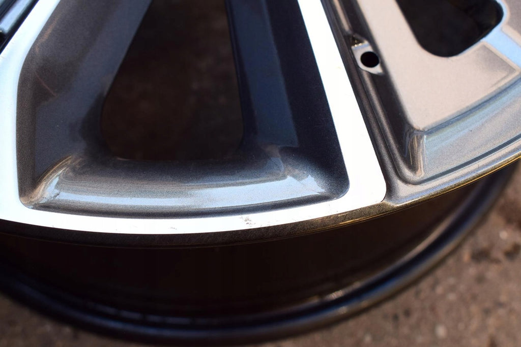 1x Alufelge 17 Zoll 7.0" 5x114.3 50ET Glanz Grau 52910-J2000 Kia Optima Mg