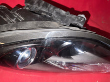 Laden Sie das Bild in den Galerie-Viewer, Frontscheinwerfer Porsche 981 98163116102 Xenon Links Scheinwerfer Headlight SCH4473128330tb