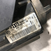 Load image into Gallery viewer, Frontscheinwerfer VW Passat B7 3AB941752 Vorderseite Scheinwerfer Headlight SCH7594310424it