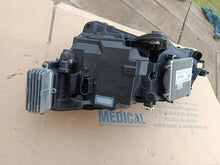 Laden Sie das Bild in den Galerie-Viewer, Frontscheinwerfer Skoda Superb III 3V1941016D Rechts Scheinwerfer Headlight SCH7904501797eb