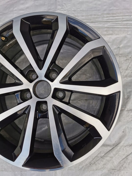 1x Alufelge 17 Zoll 7.0" 5x112 49ET 5E0601025J Skoda Octavia Iii Rim Wheel FEL8464843636cl