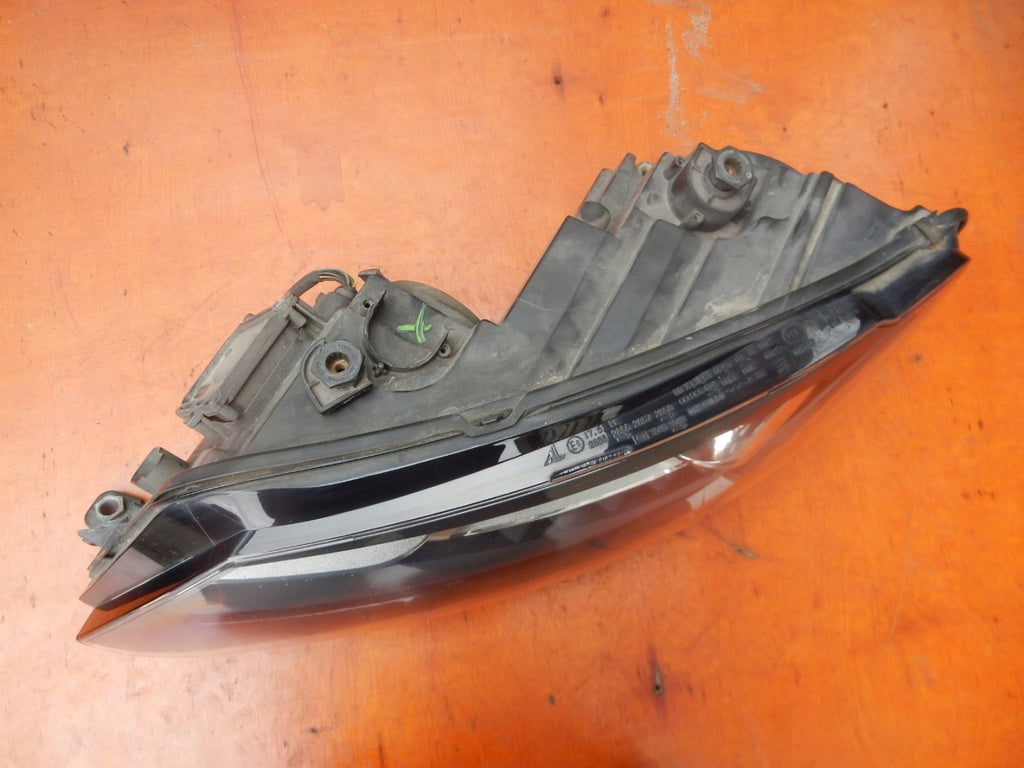 Frontscheinwerfer VW Caddy III 1T1941751H Links Scheinwerfer Headlight SCH2360265401la