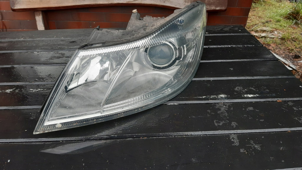 Frontscheinwerfer Skoda Octavia I 247052190002571ZL Xenon Links Headlight SCH9893903064su