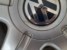 Laden Sie das Bild in den Galerie-Viewer, 1x Alufelge 16 Zoll 7.0" 5x100 38ET Glanz Silber 1J9071491 VW Rim Wheel FEL6779412551at
