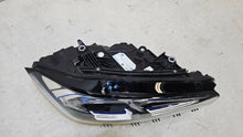 Laden Sie das Bild in den Galerie-Viewer, Frontscheinwerfer BMW G21 G20 9450802-04 Rechts Scheinwerfer Headlight
