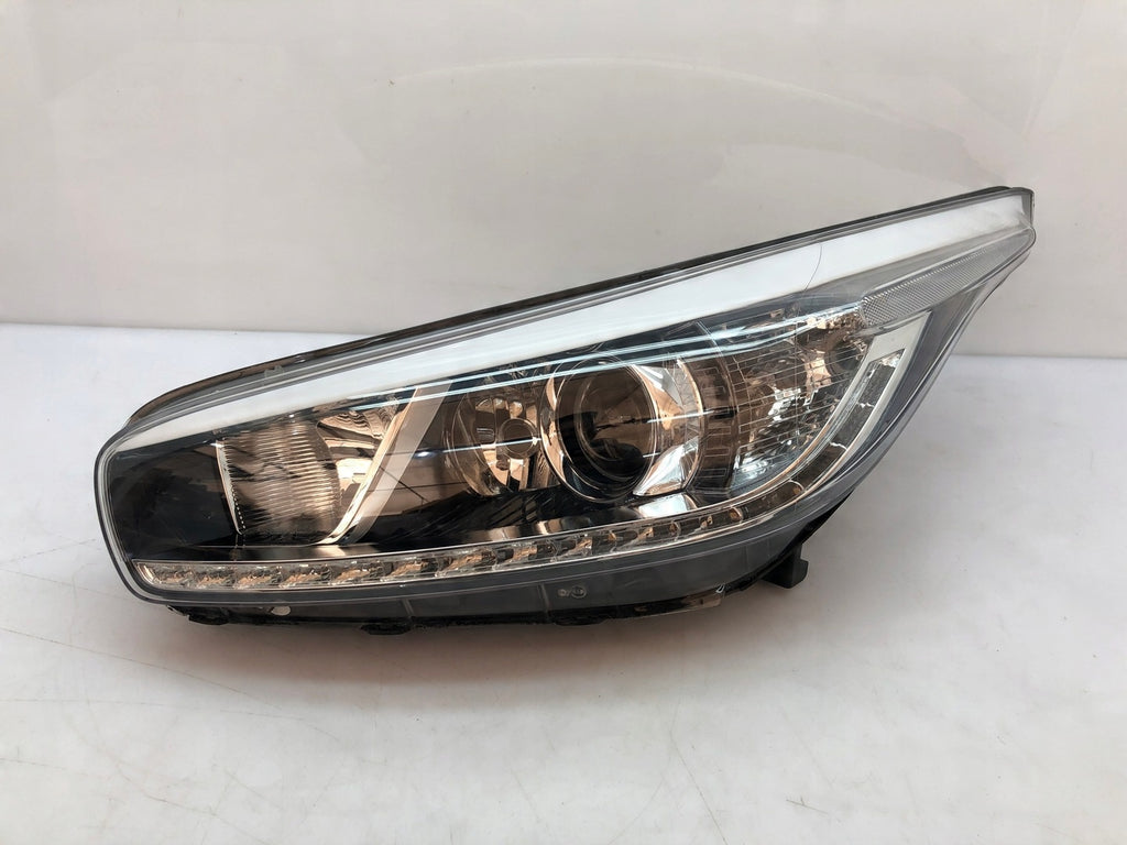 Frontscheinwerfer Kia Ceed 92101-A2220 Ein Stück (Rechts oder Links) Headlight