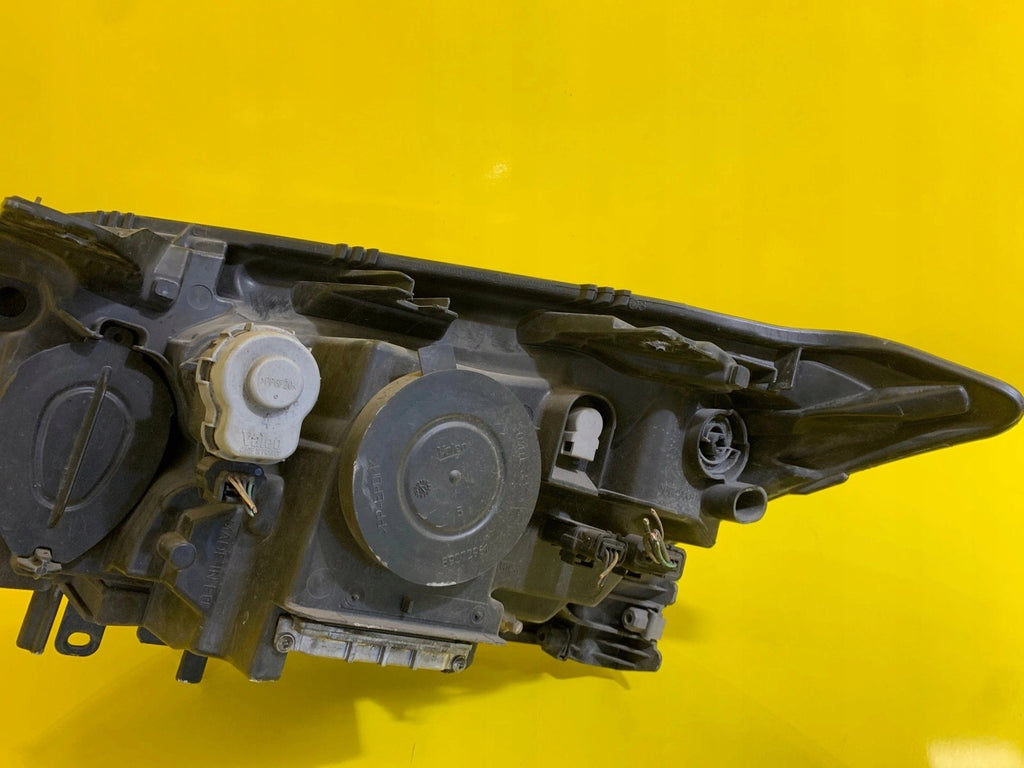 Frontscheinwerfer Renault Laguna III 89901837 Xenon Rechts Headlight SCH2521360293ip