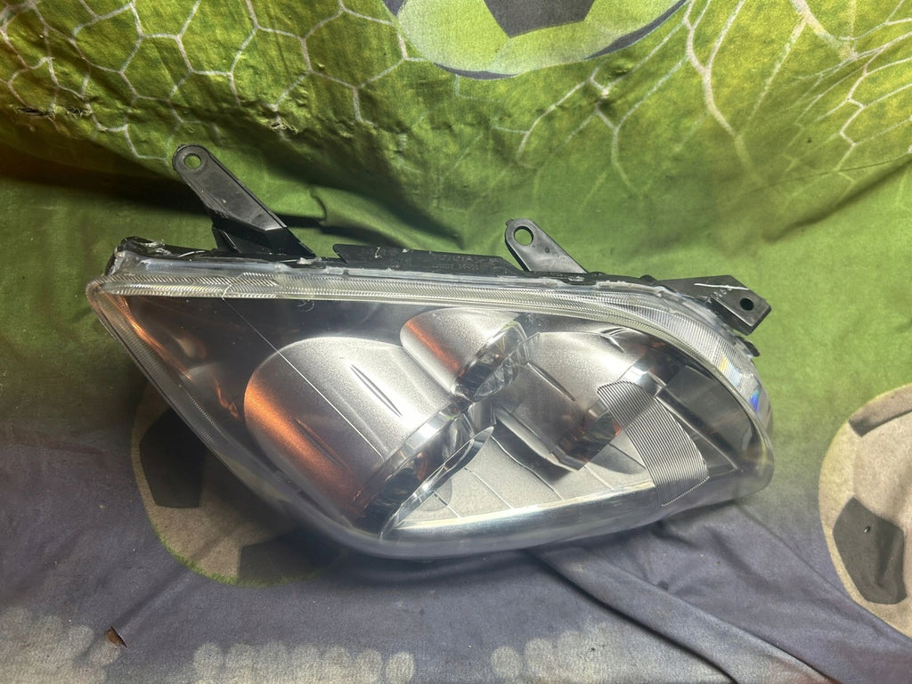Frontscheinwerfer Toyota Avensis Xenon Rechts Scheinwerfer Headlight SCH5881045475le