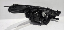 Laden Sie das Bild in den Galerie-Viewer, Frontscheinwerfer Toyota Highlander 10100-8A06K Full LED Links Headlight SCH6254029355hz