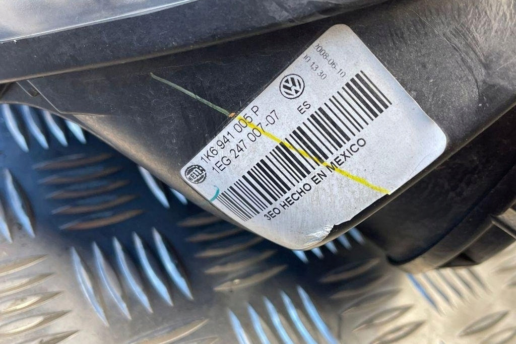 Frontscheinwerfer VW Golf Variant III V Jetta 1K6941005P Rechts oder Links SCH5258538784rh