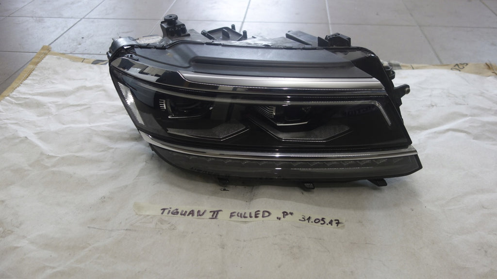 Frontscheinwerfer VW Tiguan 5NB941082A LED Rechts Scheinwerfer Headlight