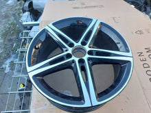 Load image into Gallery viewer, 1x Alufelge 18 Zoll 7.5" 5x112 49ET Glanz Schwarz A1774010700 Mercedes-Benz FEL7040569277nw