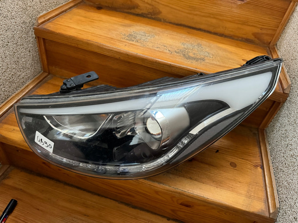 Frontscheinwerfer Hyundai Ix35 Links Scheinwerfer Headlight