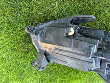 Load image into Gallery viewer, Frontscheinwerfer Dacia Sandero III 260104363R 260104363R260104363R LED Rechts SCH1422600093sp