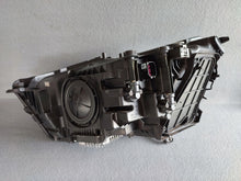 Load image into Gallery viewer, Frontscheinwerfer Audi Q3 83A941012 LED Rechts Scheinwerfer Headlight