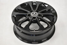 Laden Sie das Bild in den Galerie-Viewer, 4x Alufelge 17 Zoll 6.5" 5x112 38ET Glanz Schwarz A1564011700 Mercedes-Benz X156 FEL4813699281nw