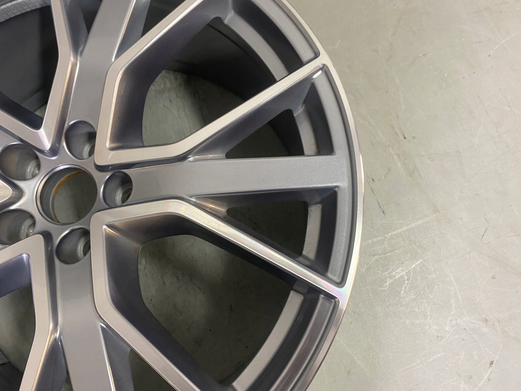 1x Alufelge 21 Zoll 9.5" 5x112 36ET Glanz Silber 4KE601025C Audi E-Tron Mg