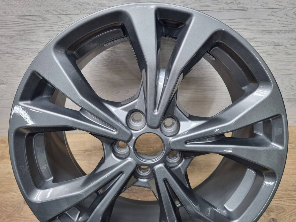 1x Alufelge 18 Zoll 7.5" 5x108 50ET Glanz Silber LV4C-N2B Ford Kuga Iii FEL6420530784wh