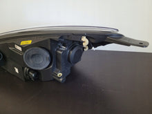 Laden Sie das Bild in den Galerie-Viewer, Frontscheinwerfer Ford Fiesta L1BB-13E014-EG Rechts Scheinwerfer Headlight SCH2200853115ud