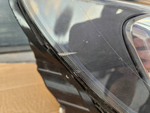 Laden Sie das Bild in den Galerie-Viewer, Frontscheinwerfer Mercedes-Benz W176 A1768200661 Xenon Rechts Headlight SCH1284423162yo