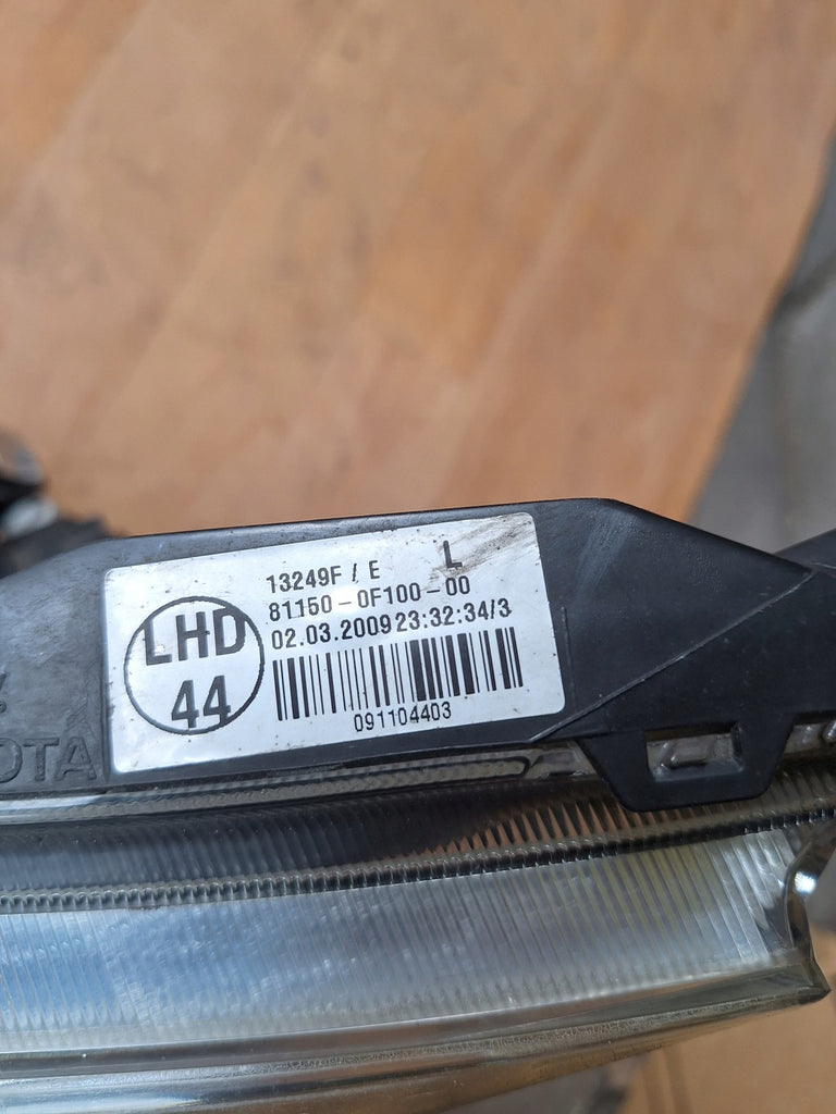 Frontscheinwerfer Toyota Verso 81150-0F100-00 Xenon Links Scheinwerfer Headlight