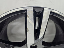 Laden Sie das Bild in den Galerie-Viewer, 1x Alufelge 18 Zoll 32327352 Volvo Xc60 Rim Wheel FEL9323259351rc