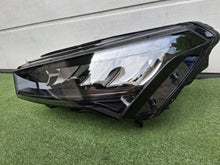 Laden Sie das Bild in den Galerie-Viewer, Frontscheinwerfer Skoda Enyaq 5LB941015 Full LED Links Scheinwerfer Headlight SCH9825015996eo