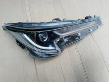 Laden Sie das Bild in den Galerie-Viewer, Frontscheinwerfer Toyota Corolla 81110-02S70 LED Rechts Scheinwerfer Headlight SCH4928789082gd