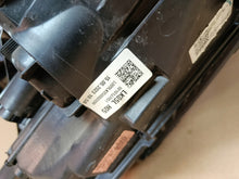 Laden Sie das Bild in den Galerie-Viewer, Frontscheinwerfer Kia Ceed 92101-J7051 J7921-22030 Links Scheinwerfer Headlight