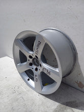 Laden Sie das Bild in den Galerie-Viewer, 1x Alufelge 17 Zoll 8.5" 5x112 36ET Glanz Silber A1724013702 Mercedes-Benz FEL3409723126ht