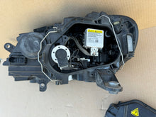 Laden Sie das Bild in den Galerie-Viewer, Frontscheinwerfer VW Passat B7 3AB941752 Xenon Rechts Scheinwerfer Headlight